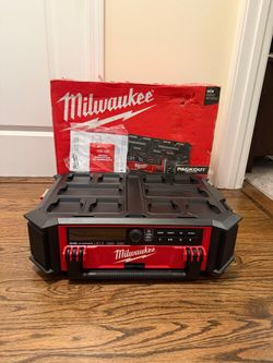 M18 Lithium-Ion Cordless PACKOUT Radio/Speaker with Built-In Charger