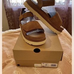 Women’s Goldenstar Sandals size 10. New ,Unworn.
