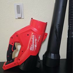 MILWAUKEE M18 FUEL BLOWER 