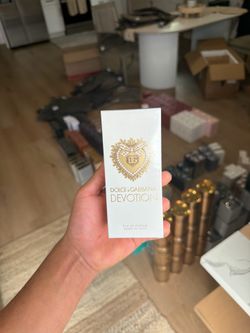 Dolce gabana perfume