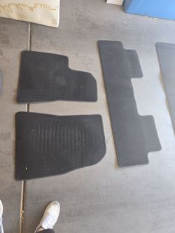 Telsa carpets mats