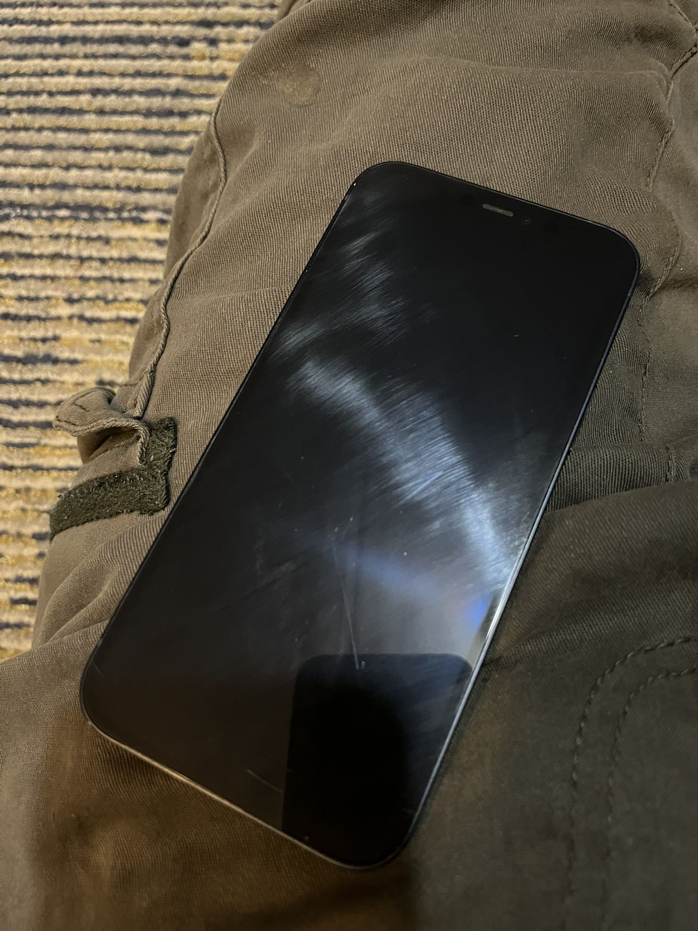 iPhone 12 (64gb)