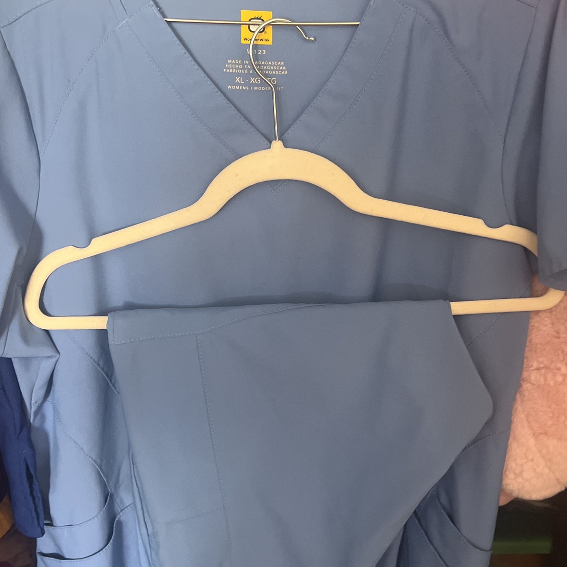 Wonder Wink Top And Bottom