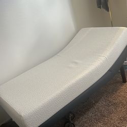 LP Adjustable Bed