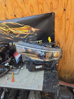 2025-2026 Dodge RAM 1500 LEFT LH LED HEADLIGHT LAMP OEM.