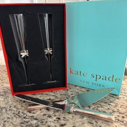 Kate spades champagne Flute & Desert set