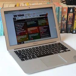 Mac book