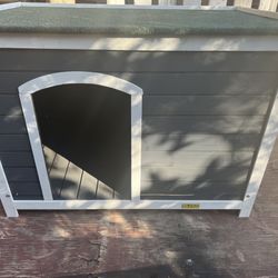 Dog House 