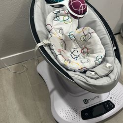 4Moms Classic Mamaroo Swing