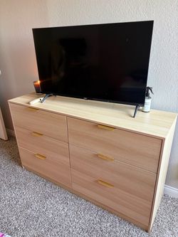 dresser and night stand