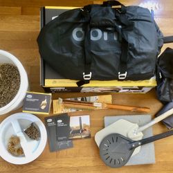 OONI Fyra 12 Wood Pellet Pizza Oven + Accessories 