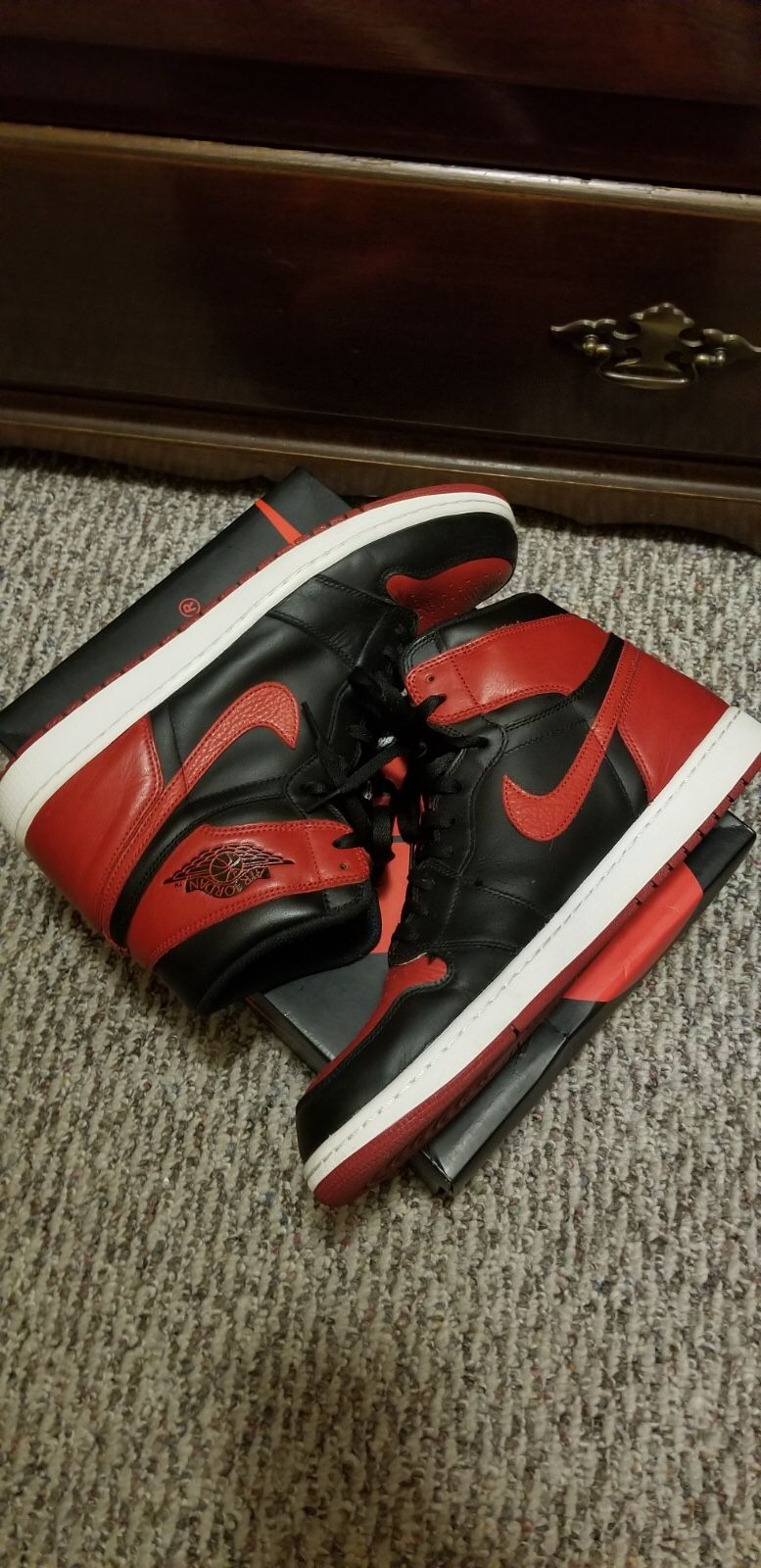 Nike Air Jordan Retro 1 OG HIGH Banned Bred size 14