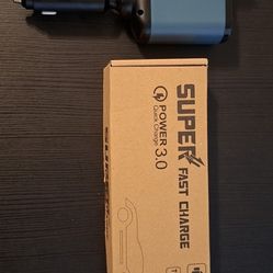 4-in-1 Super Fast Car Charger with Retractable Cables