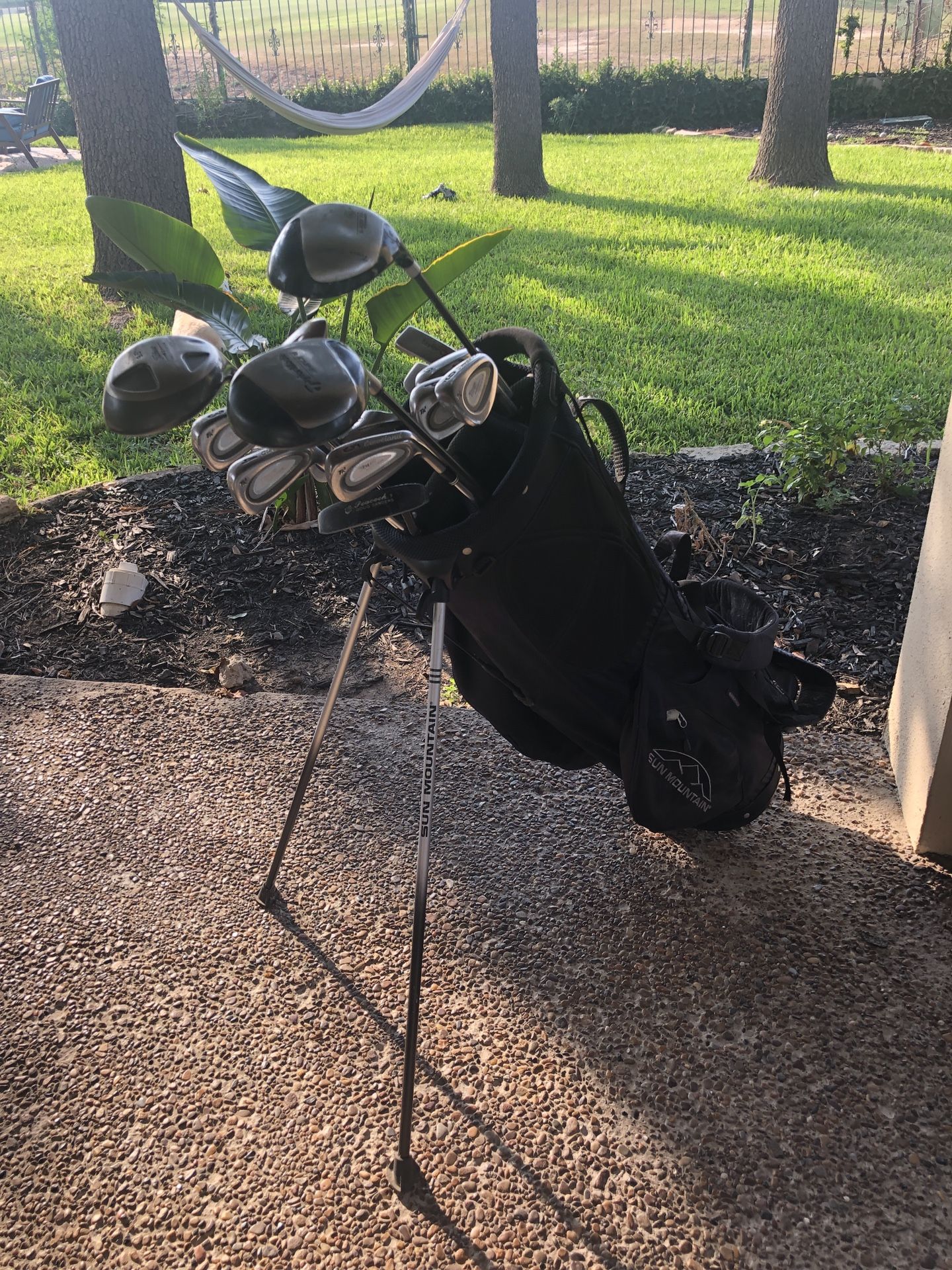 Golf Set! Bag Included 