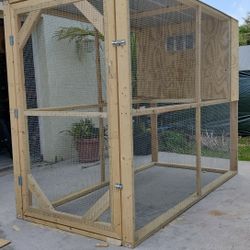 Custom Chicken Coop 🐔🐔