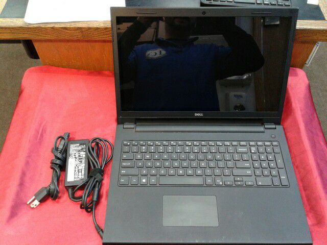 Dell Inspiron 15 Black Laptop with Charger