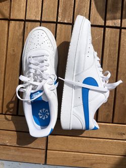 Nike shoes - 10.5