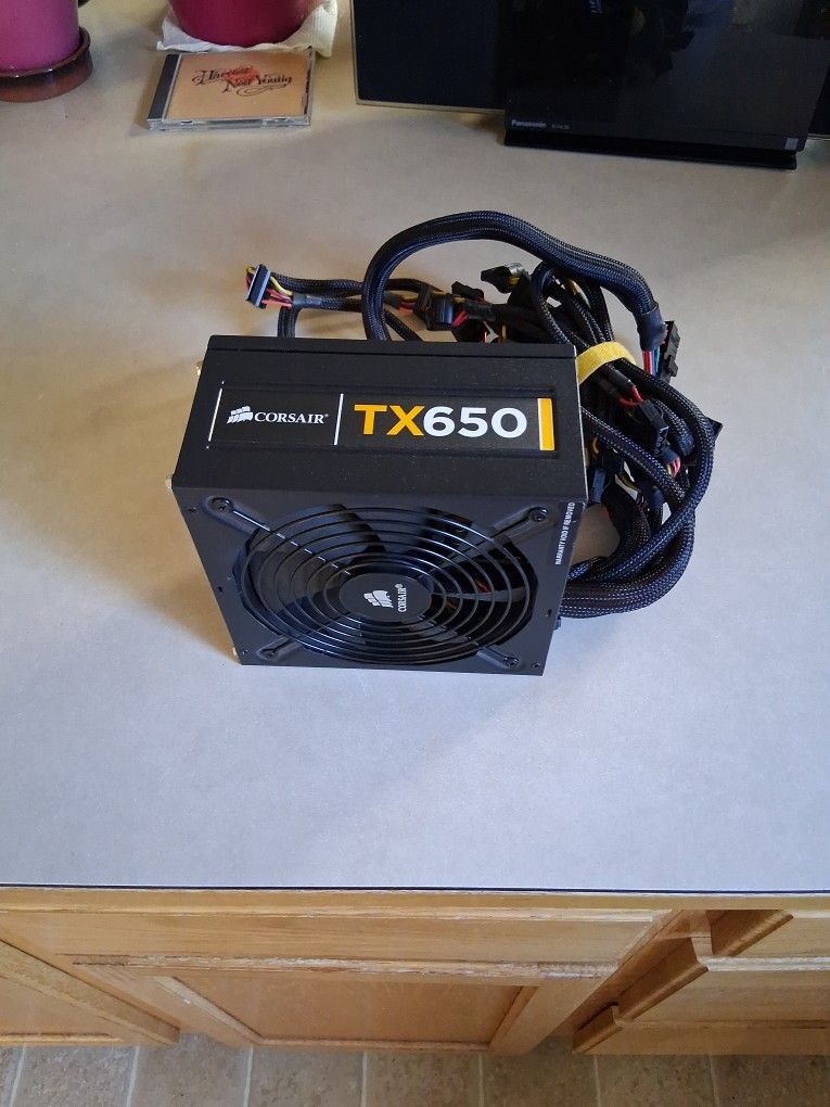Corsair TX 650