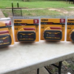 Battery Dewalt