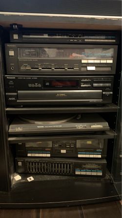 Stereo system with turn table & CD player