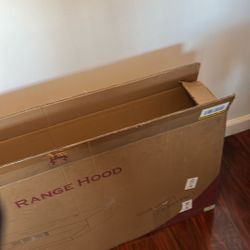 Range Hood  36’in . New In  Open Box 