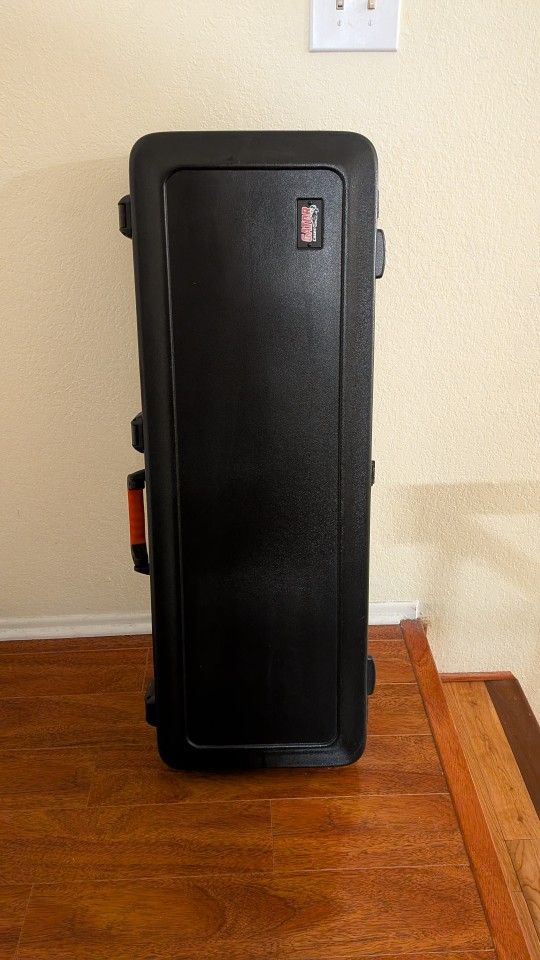 Gator TSA Stratocaster / Telecaster Strat / Tele Case