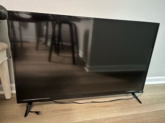 48” Vizio D48-D0 Smart TV