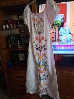 Vestido Mexicano y Africanos