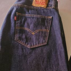 MEN'S 5O1 DEMIN BUTTON FLY LEVI'S JEANS,  34 X 34