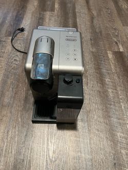 De'Longhi Nespresso Lattissima