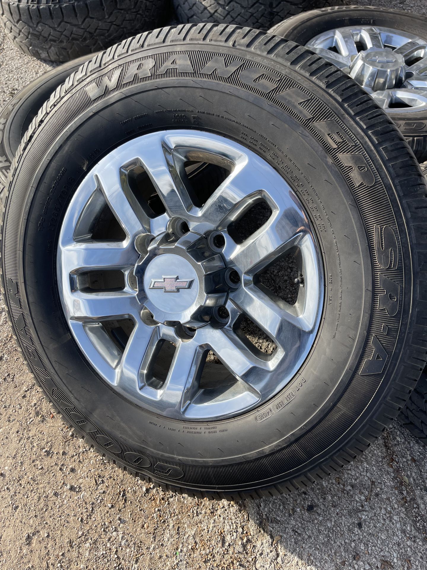 Only 3 wheels available 18” Chevy chrome Wheel 18 LTZ Rim 8 lug 8x180 ...