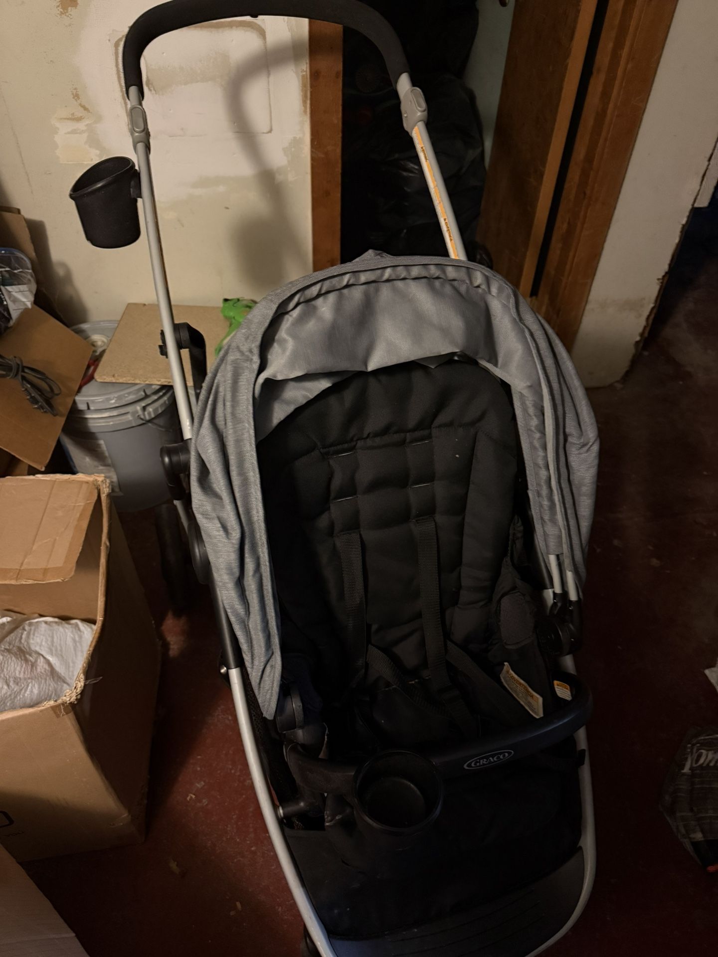 Graco double stroller Sit N Stand