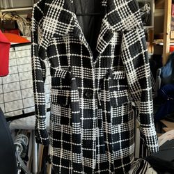 Super Nice Coat Size Medium 