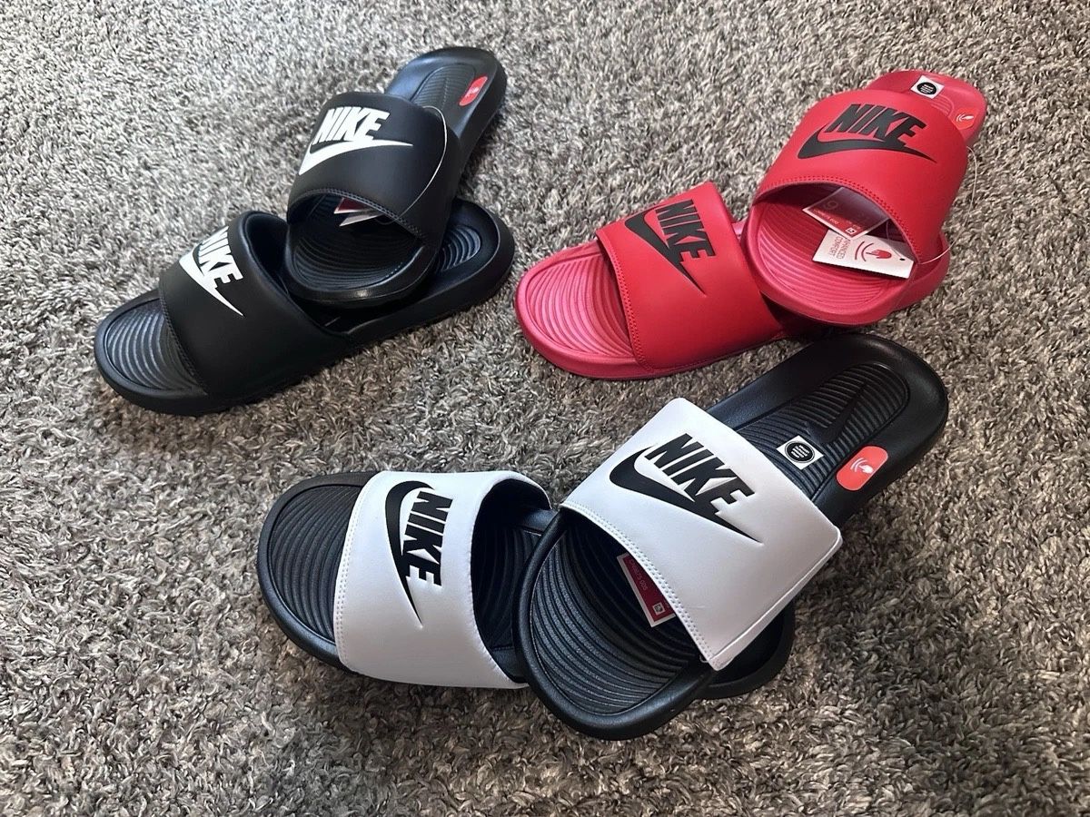 Men’s Nike Victori One Slide