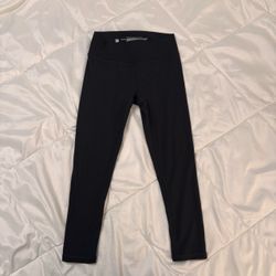 Black High-Rise Cropped Leggings XS