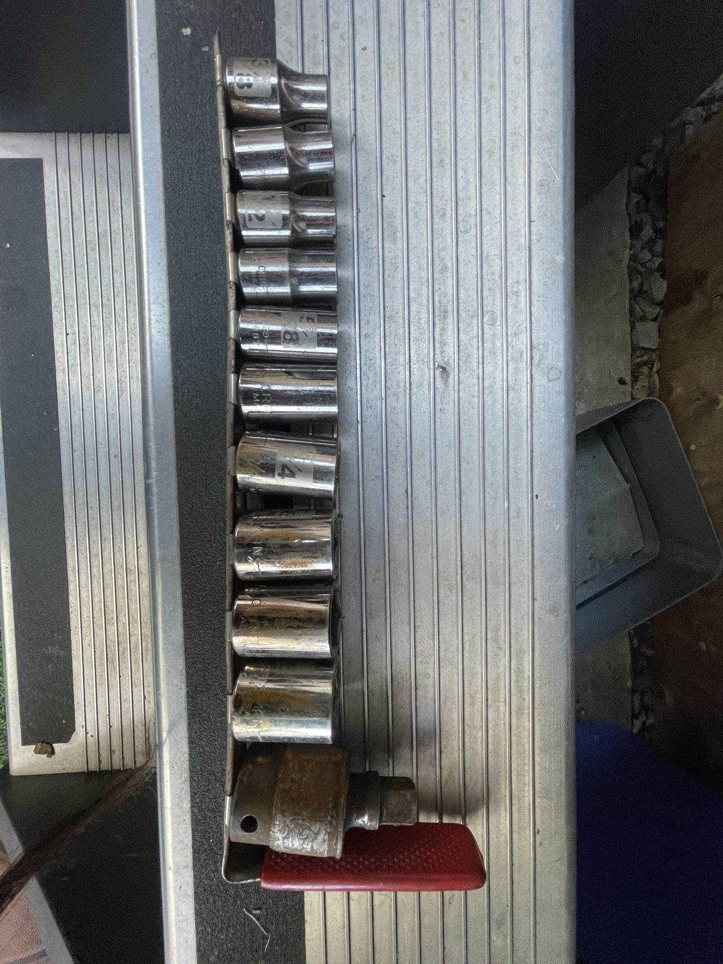 Craftsman 1/2 Inch Drive Socket Set