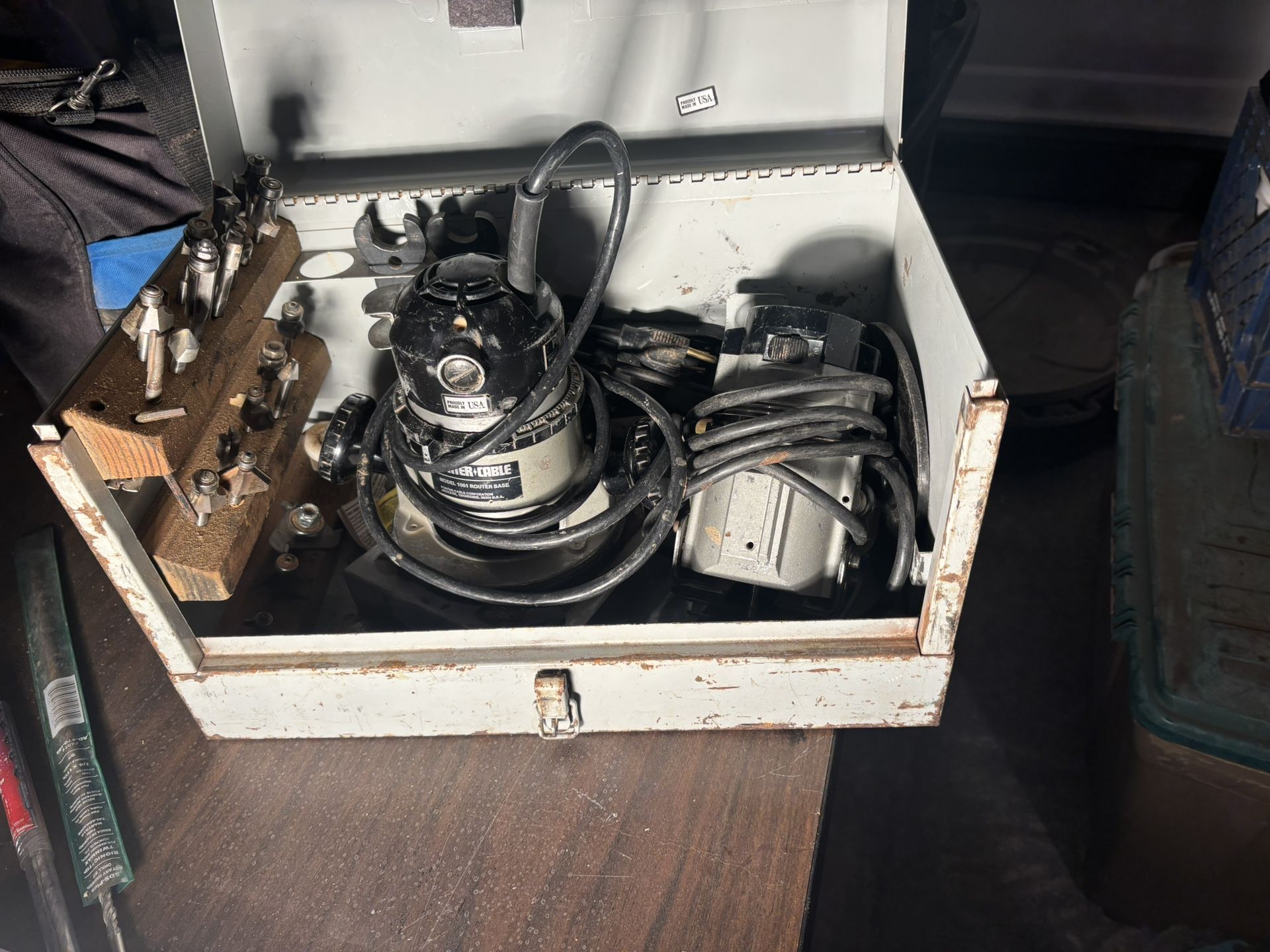 Porter Cable Router /Trimmer Combo. Original Porter Cable Metal Box, Custom Fitting Installation