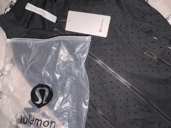 Lulu lemon poka dot define sweater