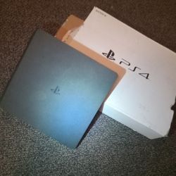 PS4 500gp Slim System Pretty Sure 