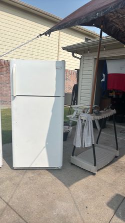 Ice cold! Refrigerator with top freezer over under still available this week!
