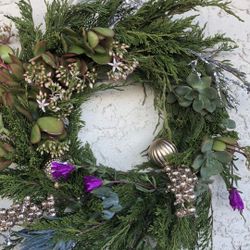 Live Wreath ( Pine And Succulents)