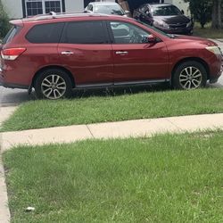 2015 Nissan Pathfinder
