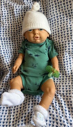 Realistic baby doll