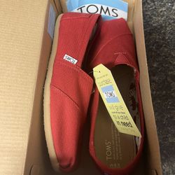 New Toms Slip On Canvas Shoes Size 8.5