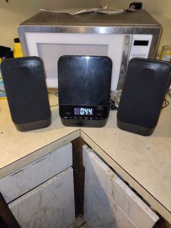Nice little never got you used stereo CD player