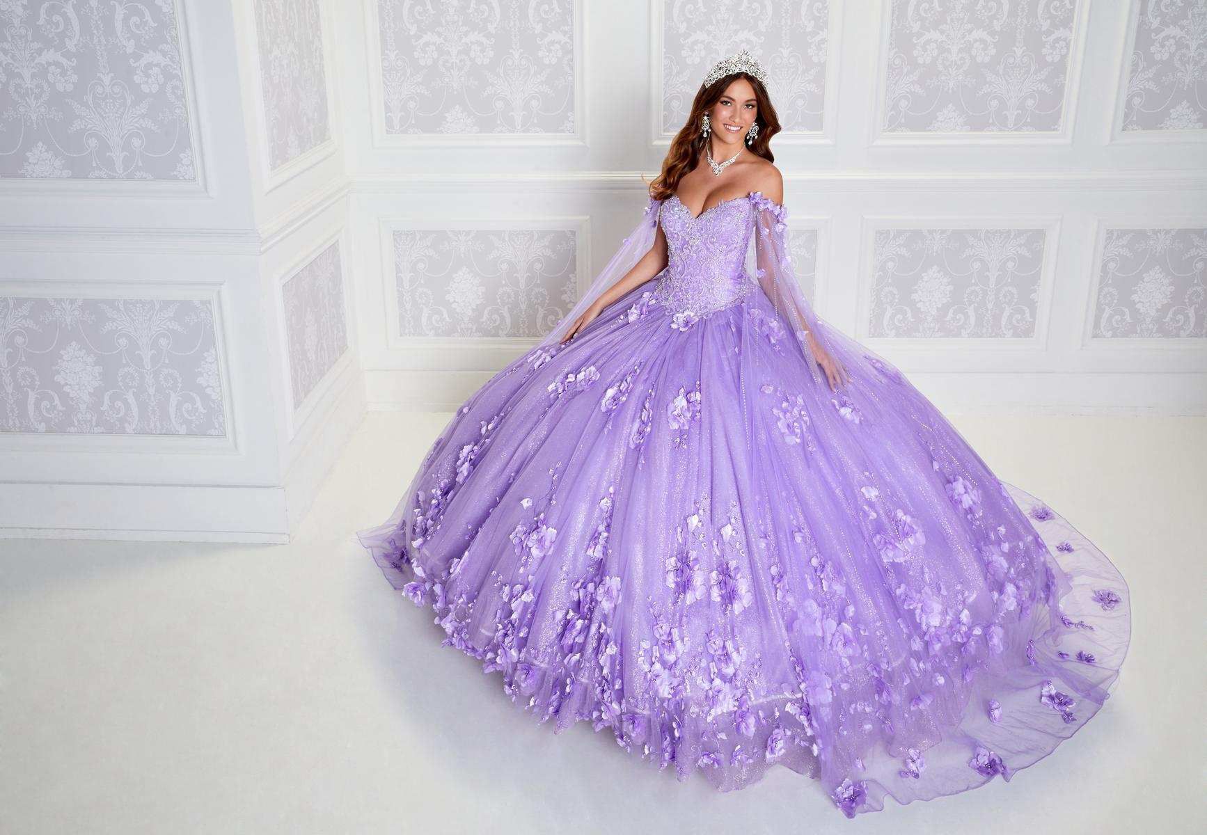Quinceanera Dress Lilac Size 2
