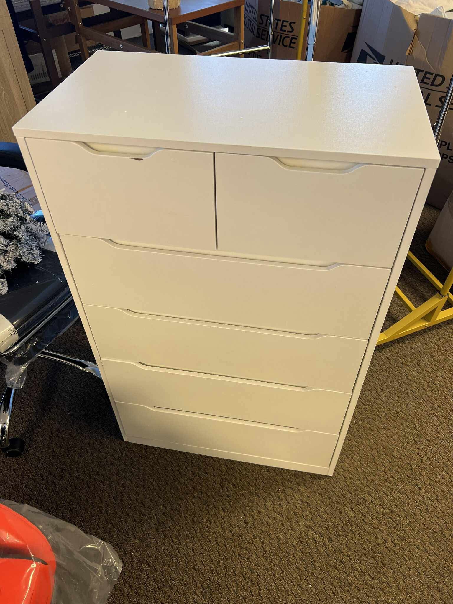 6 Drawer Dresser for Bedroom Tall Chest of Drawers for Hallway,White,43.2" H X 27.6" W X15.6 D
