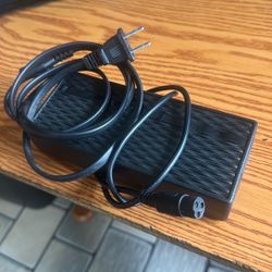IENYRID M4 Scooter Charger