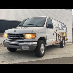 2001 Ford Econoline