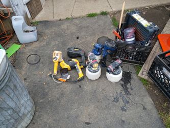 Paint Sprayers And Brushes 